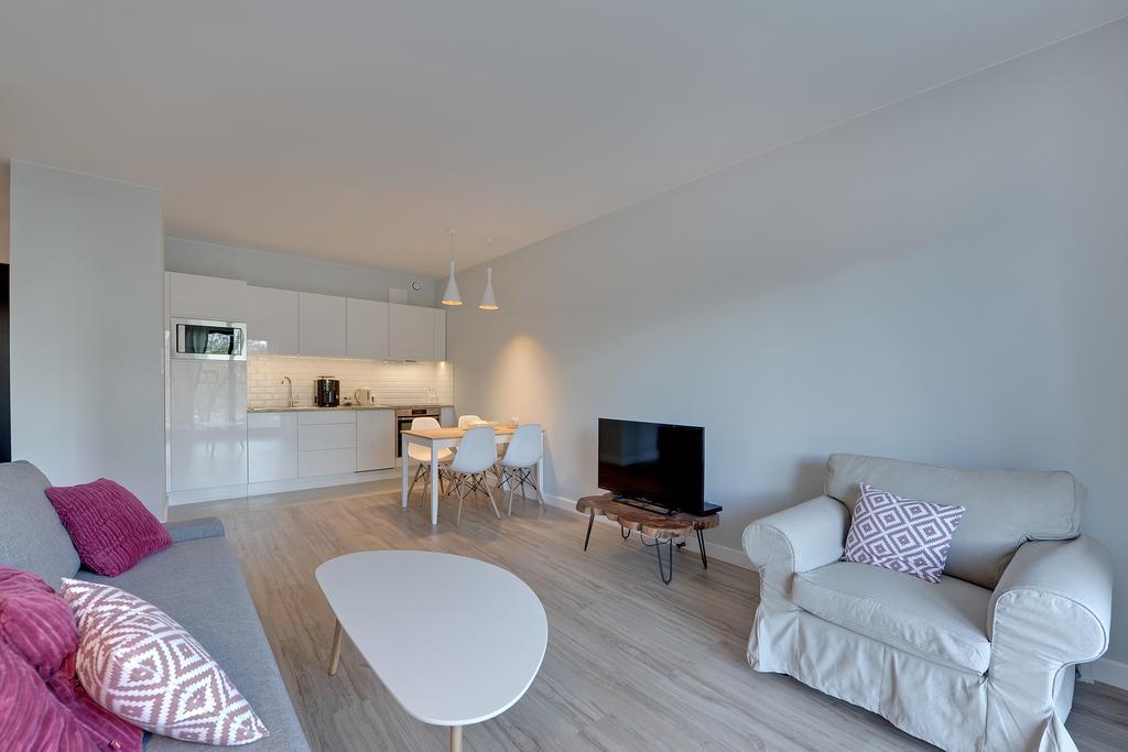 Triapart Deluxe Przy Plazy Gdansk Exterior photo